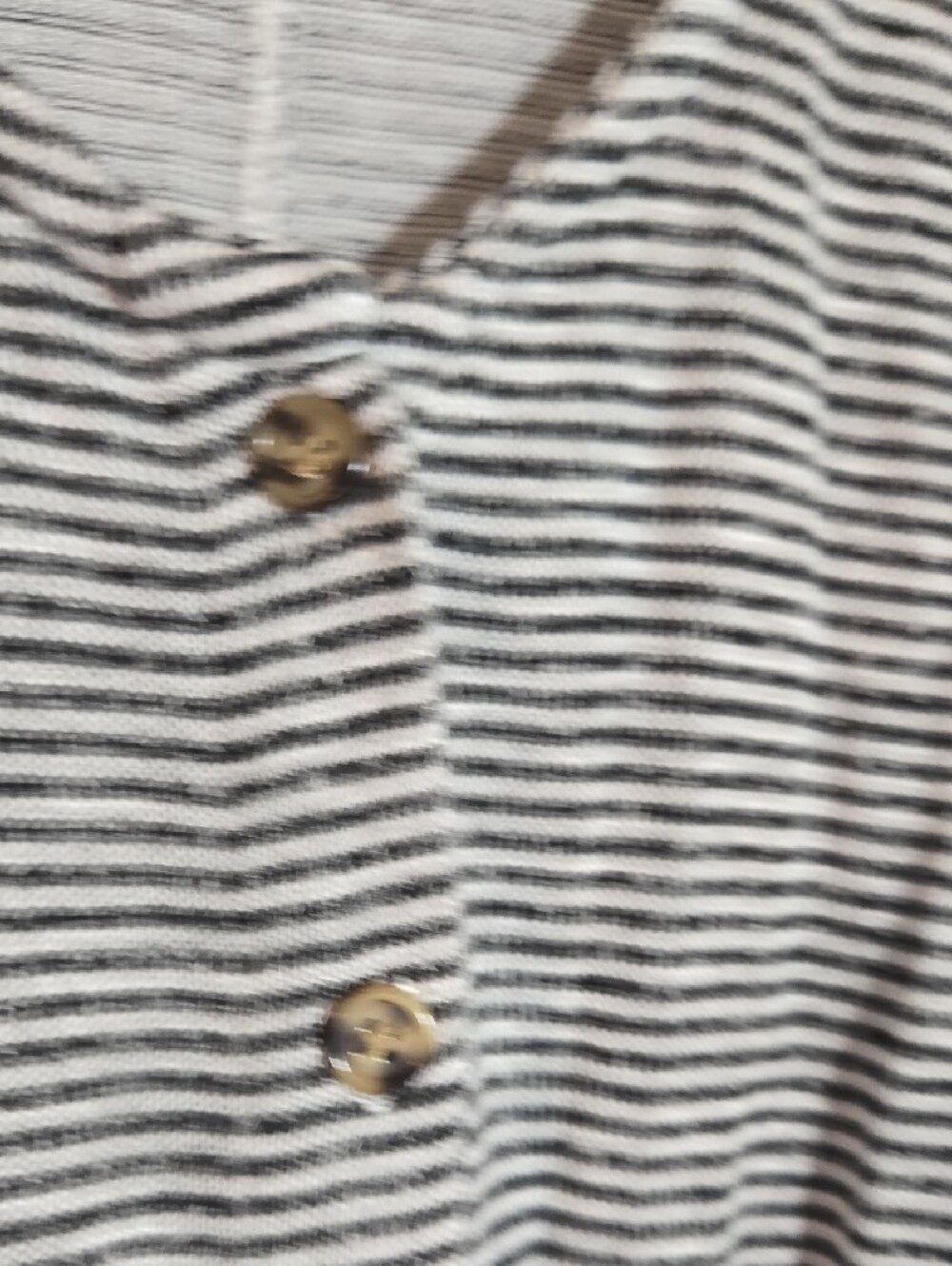 Olive & Oak Black and White Striped Tie-Hem Tank Size Medium - Picture 3 of 8